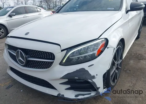 2019 Mercedes-Benz C 300 z USA, uszkodzony, nr VIN 55SWF8DB6KU312586